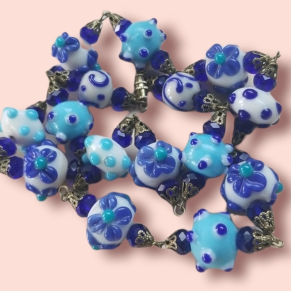 Hand Crafted Repurposed Vintage Lampwork Glass Bead Necklace - Picture 9 of 14
